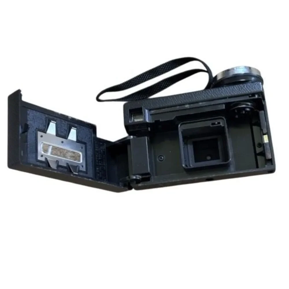 Kodak Instamatic X-25 Camera *Not Tested*